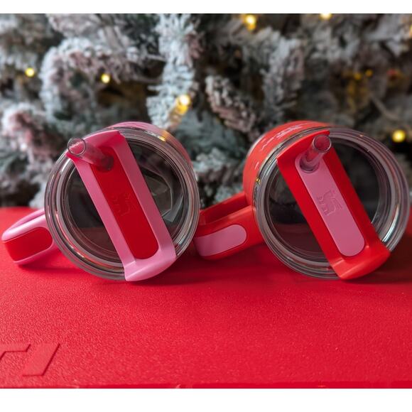 SET of Stanley 20 oz Tumblers Valentine's Day 2024 x Target Red & Pink Hearts - Picture 3 of 4